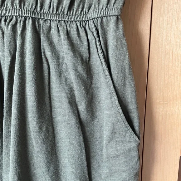 H&M Olive Green Women's Tee Shirt Dress - Picture 5 of 9